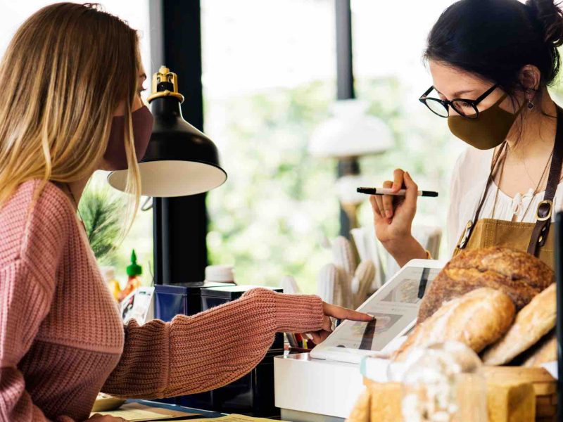 5 Restaurant Industry Trends That Will Shape Brands in 2022