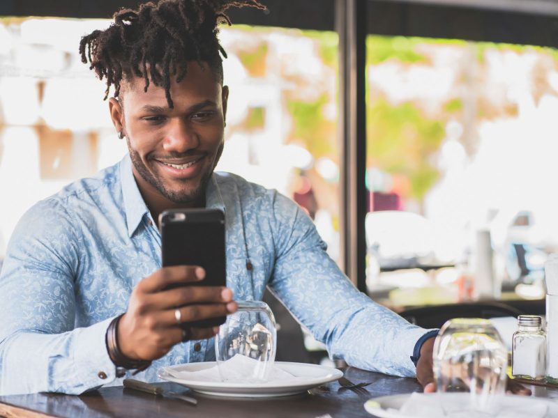 A Restaurant’s Guide to Building a Strong Online Presence