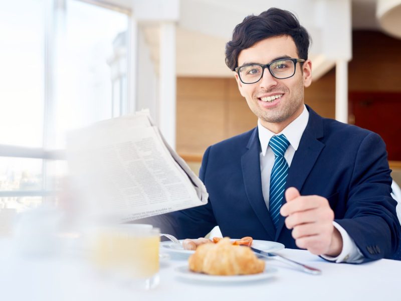 Essential Strategies for Managing Your Restaurant’s Online and In-Store Reputation